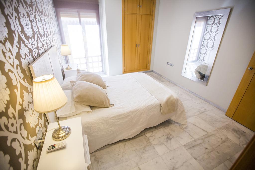 מאלגה Ab Apartamentos Reding מראה חיצוני תמונה