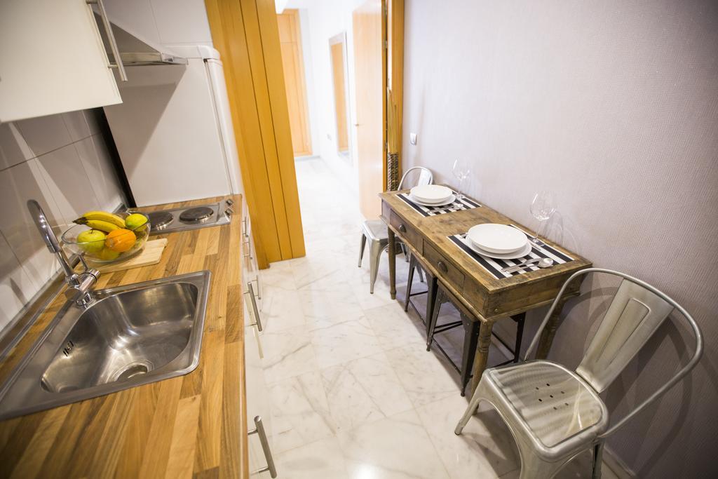 מאלגה Ab Apartamentos Reding מראה חיצוני תמונה